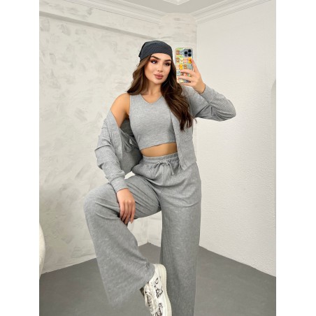 Compleu dama cu pantalon evazat  3 piese 3690