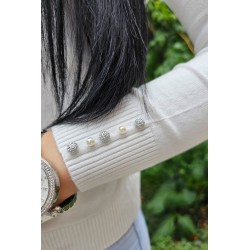 Pulover dama moale cu perle si strasuri 326